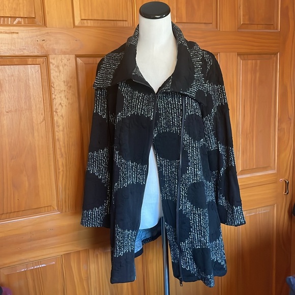 NWT Violet Ruby Size M Textured Dot Ponte Zip Jacket - Picture 6 of 10